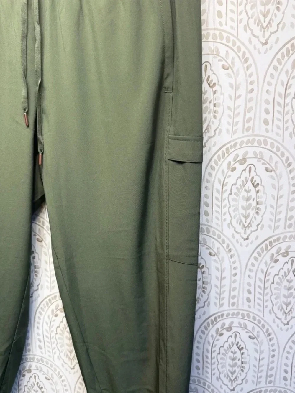 Men's Olive Green Drawstring Cargo Jogger Pants